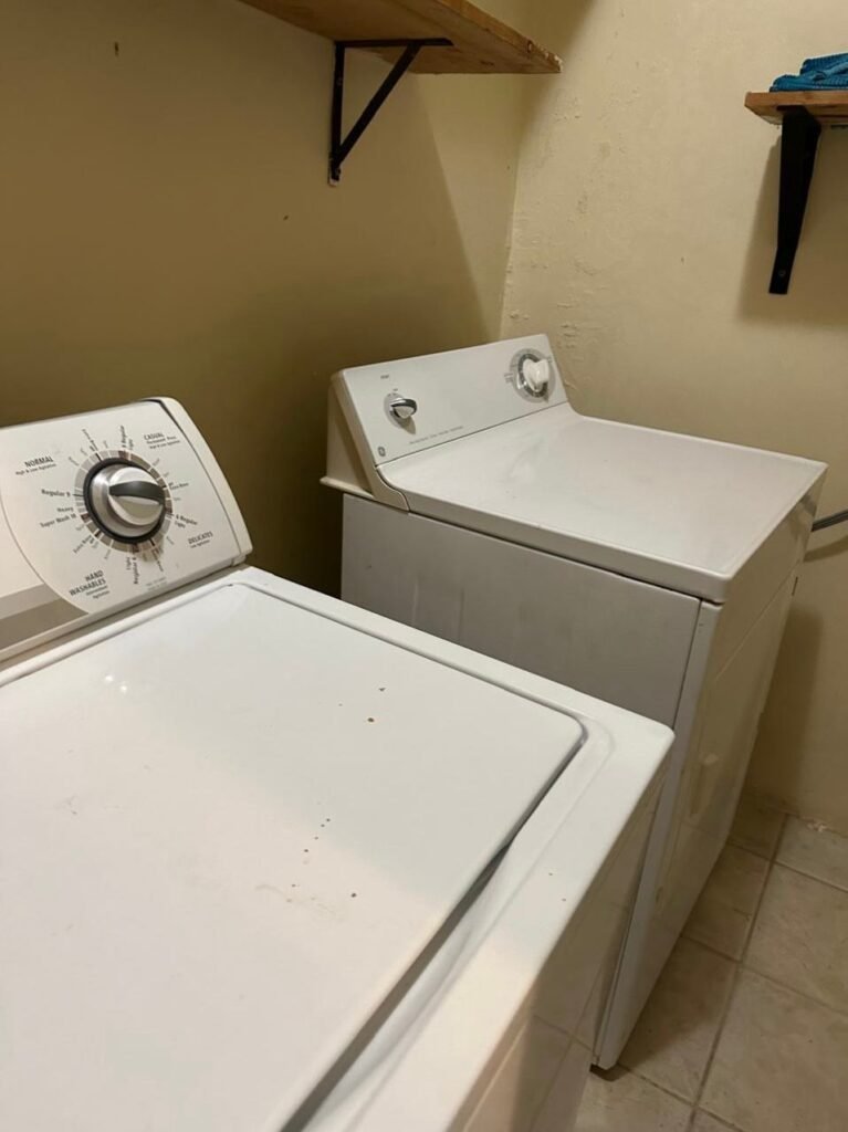 Uprise Villa, Laundry room 15, Tobago